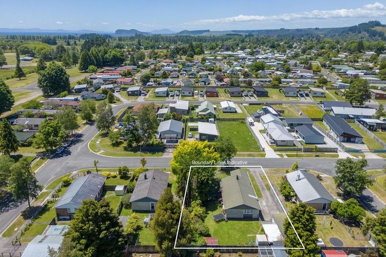 Photo of property in 17 Te Iwiheke Place, Turangi, 3334