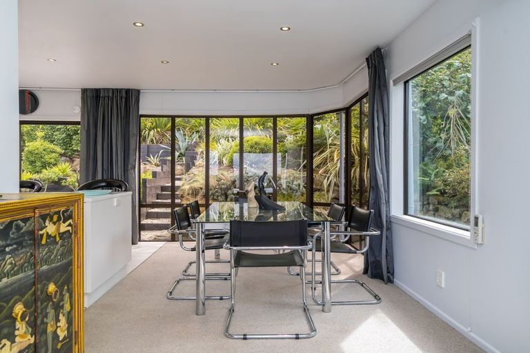 Photo of property in 114 Ravenswood Road, Saint Clair, Dunedin, 9012