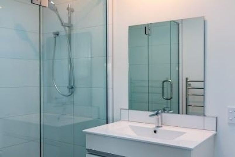 Photo of property in 45a Edgeware Road, St Albans, Christchurch, 8014