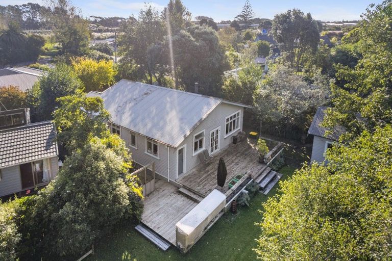 Photo of property in 199 Te Moana Road, Waikanae, 5036