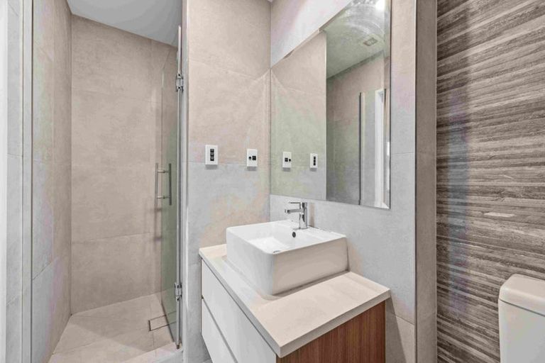 Photo of property in 26 Meritage Lane, Te Atatu South, Auckland, 0610
