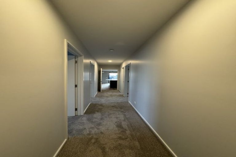 Photo of property in 2/232 Marine Parade, New Brighton, Christchurch, 8061