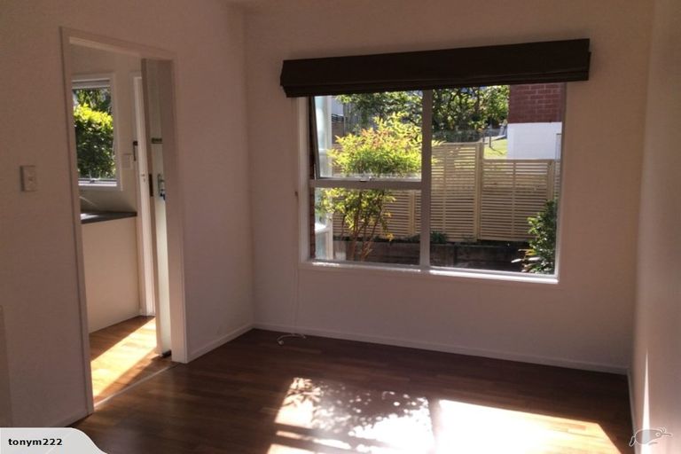 Photo of property in 2/57 Francis Street, Hauraki, Auckland, 0622