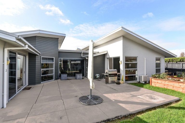 Photo of property in 19 Winslow Court, Huntington, Hamilton, 3210