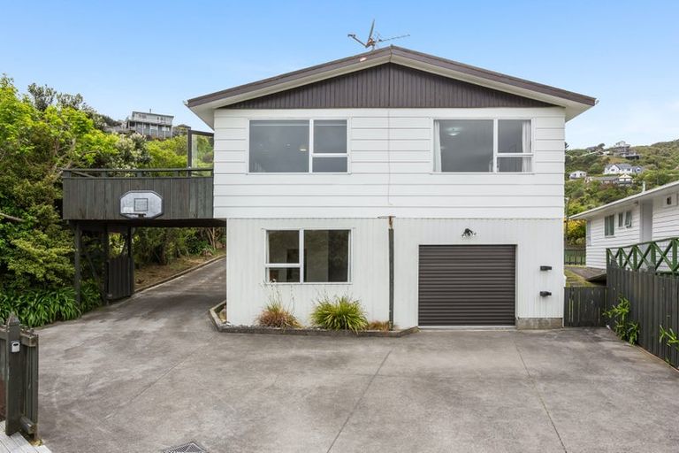Photo of property in 24 Tweed Road, Papakowhai, Porirua, 5024