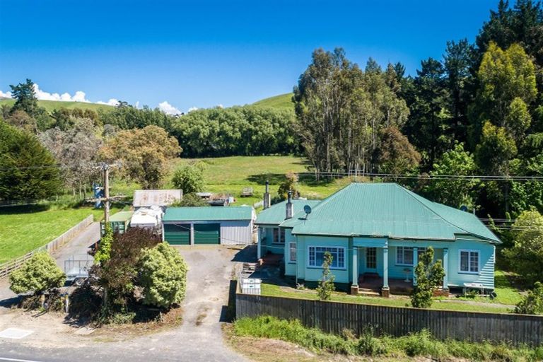 Photo of property in 880 State Highway 2, Otane, 4276