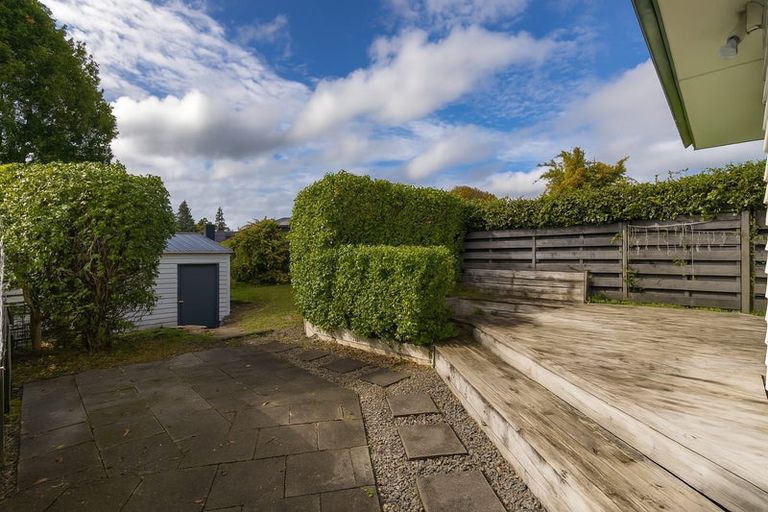 Photo of property in 1 Cedar Place, Hillcrest, Hamilton, 3216