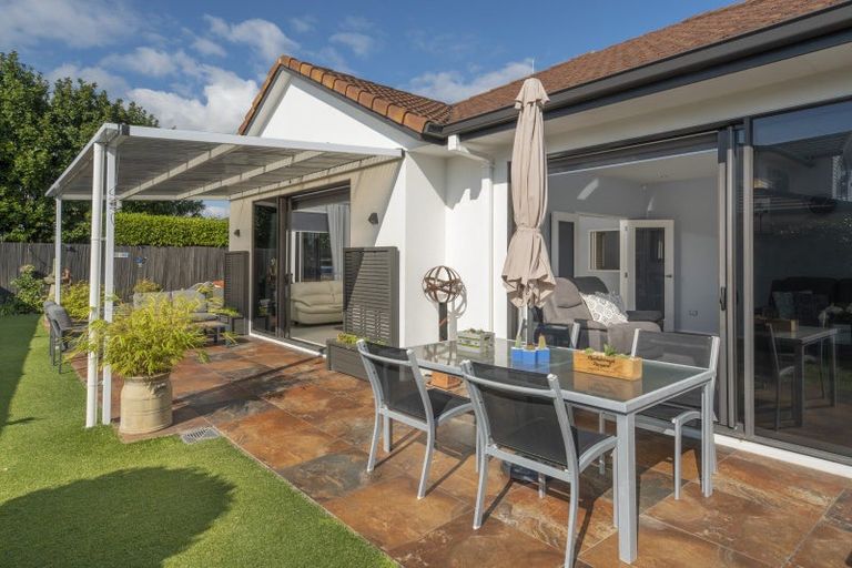 Photo of property in 39 Inverness Drive, Pyes Pa, Tauranga, 3112