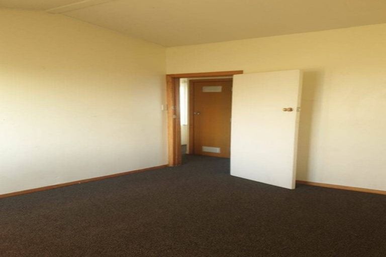 Photo of property in 8 Matipo Street, Castlecliff, Whanganui, 4501