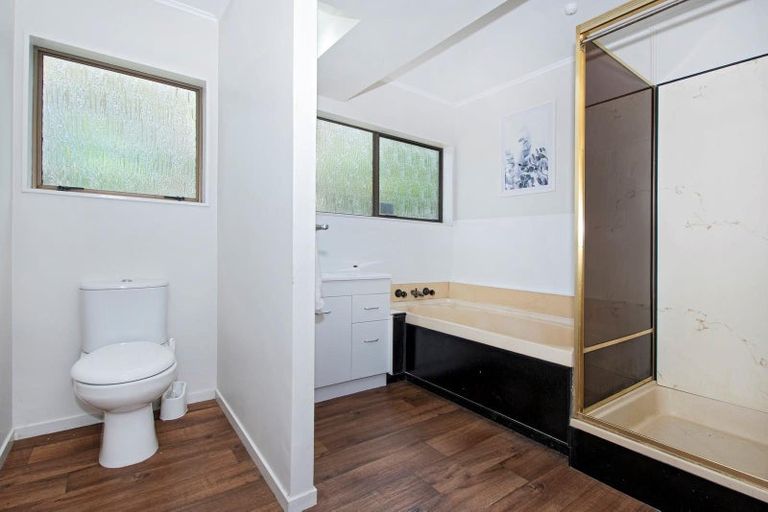 Photo of property in 73 Webb Road, Helena Bay, Hikurangi, 0184