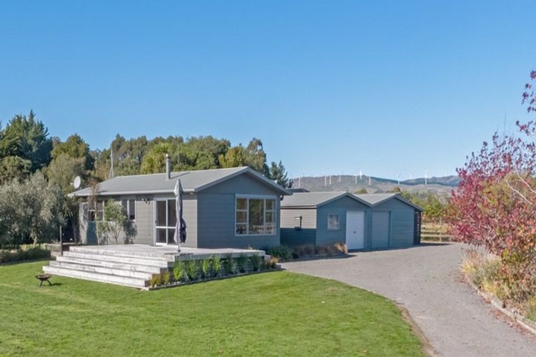 Photo of property in 174 Hendersons Line, Kelvin Grove, Palmerston North, 4470