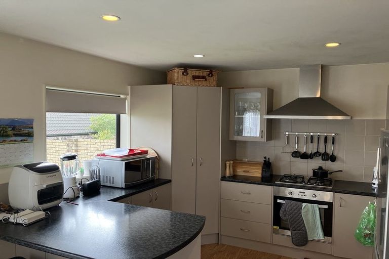 Photo of property in 21 Ballymore Drive, Pinehill, Auckland, 0632