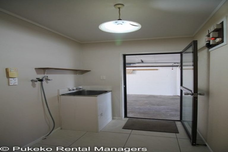 Photo of property in 1/23 Beaumaris Way, Conifer Grove, Takanini, 2112
