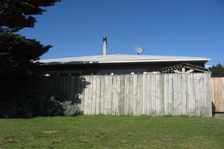 Photo of property in 40 Himatangi Street, Himatangi Beach, Foxton, 4891