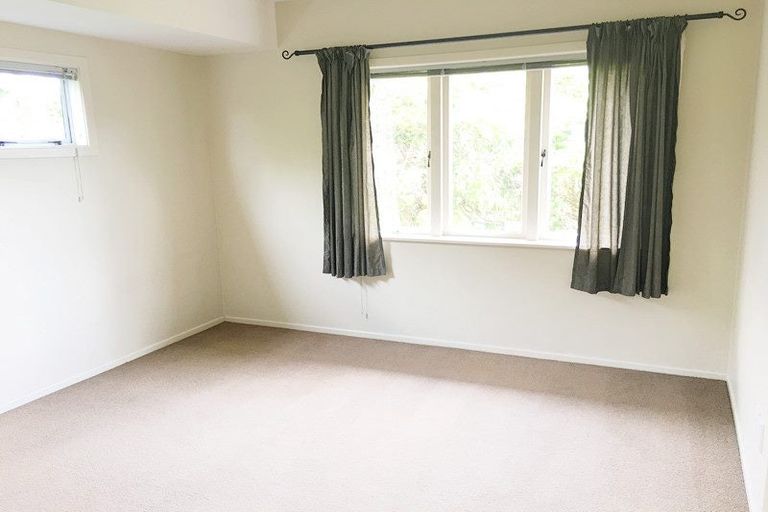 Photo of property in 11 Clark Road, Pahurehure, Papakura, 2113
