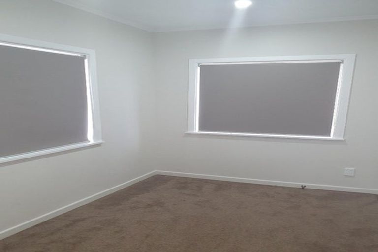 Photo of property in 6 Willis Road, Papakura, 2110