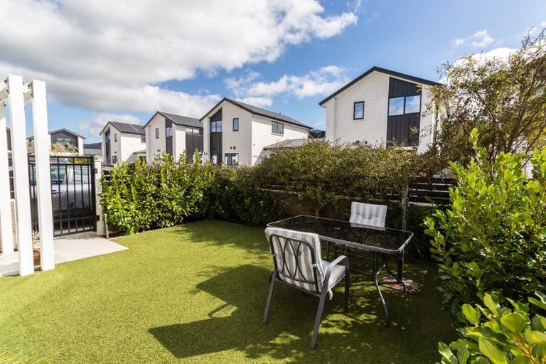 Photo of property in 7 Oliver Place, Trentham, Upper Hutt, 5018