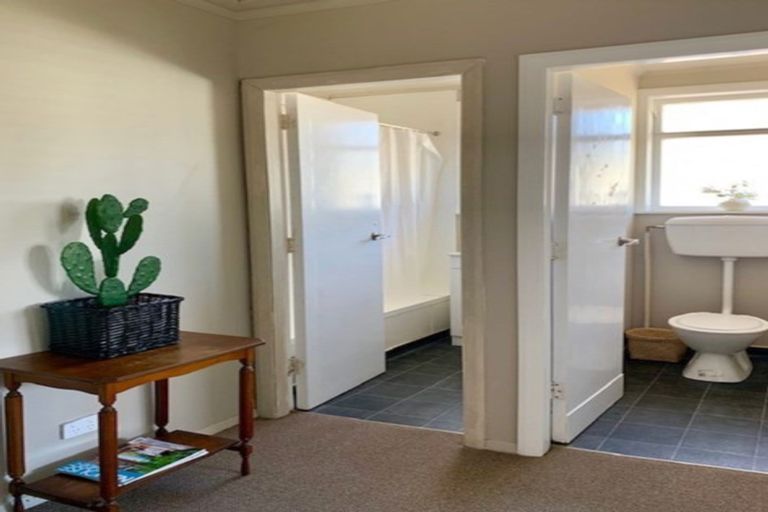 Photo of property in 54b Joll Road, Havelock North, 4130