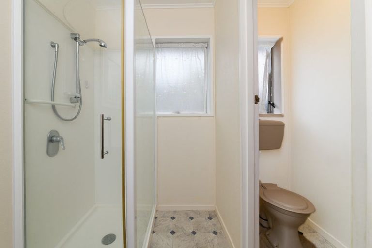 Photo of property in 8b Bryant Street, Takaro, Palmerston North, 4412