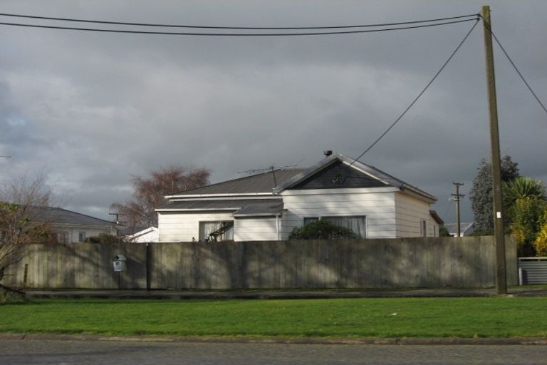 Photo of property in 90 Balaclava Street, Wyndham, 9831
