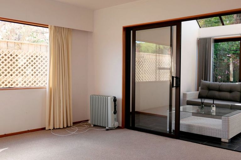 Photo of property in 10 Edgewater Street, Waikanae, 5036