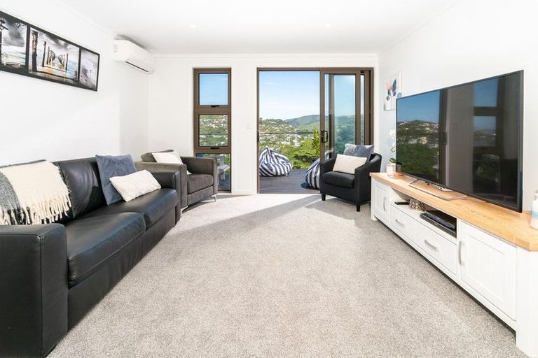 Photo of property in 19n Kabul Street, Khandallah, Wellington, 6035