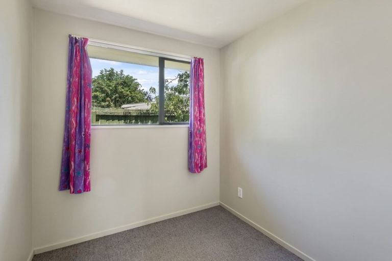 Photo of property in 6a Bellbrook Crescent, Shirley, Christchurch, 8013