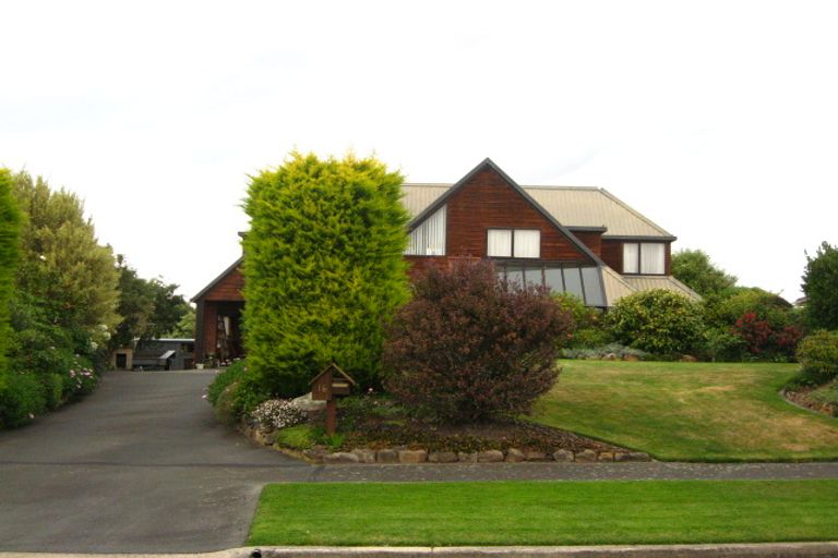 Photo of property in 16 Blanc Avenue, Fairfield, Dunedin, 9018