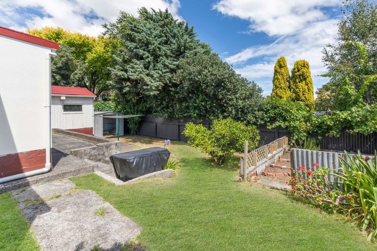 Photo of property in 3 Carlton Avenue, Gonville, Whanganui, 4501
