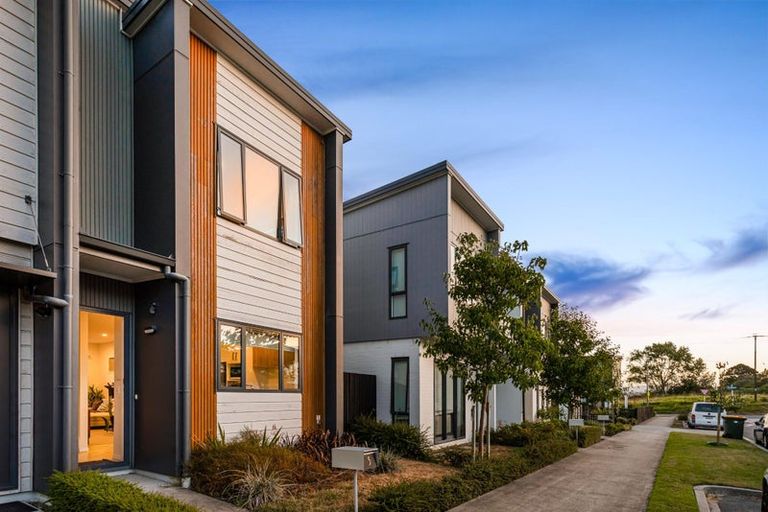 Photo of property in 5 Dorricott Avenue, Hobsonville, Auckland, 0616