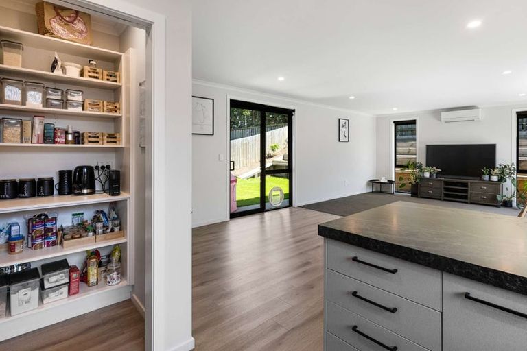 Photo of property in 25 Dalwood Crescent, Rolleston, 7614