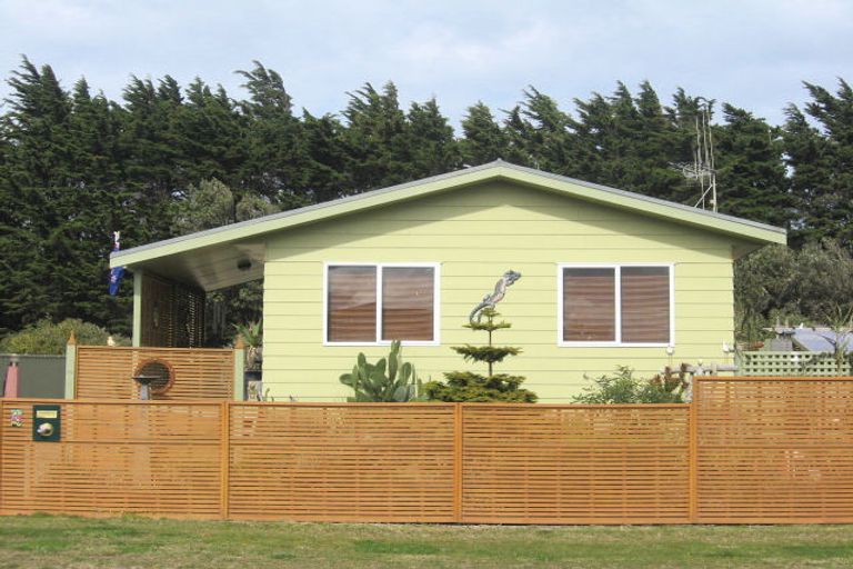 Photo of property in 19 Hydrabad Drive, Waitarere Beach, Levin, 5510