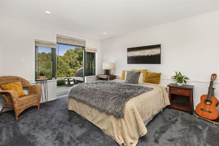 Photo of property in 59 Whitford Park Road, Whitford, Manurewa, 2576