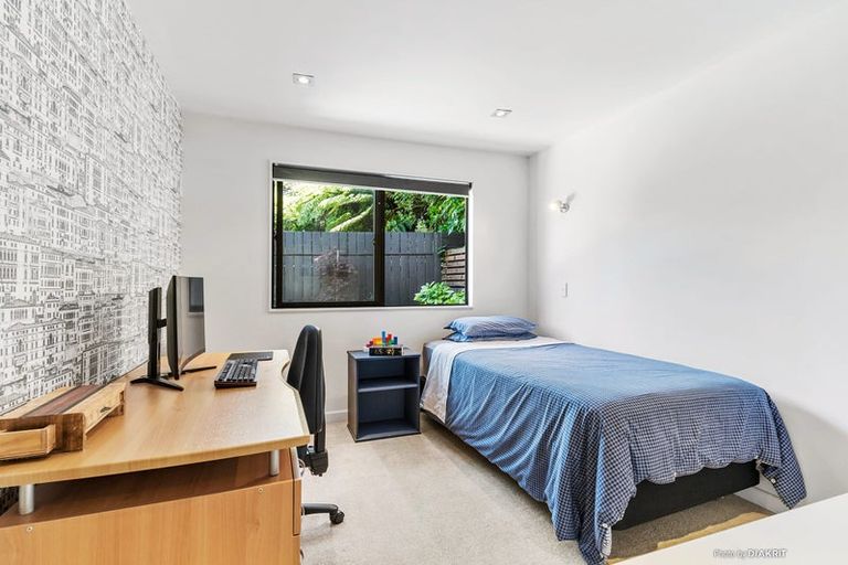 Photo of property in 6 Clark Street, Khandallah, Wellington, 6035