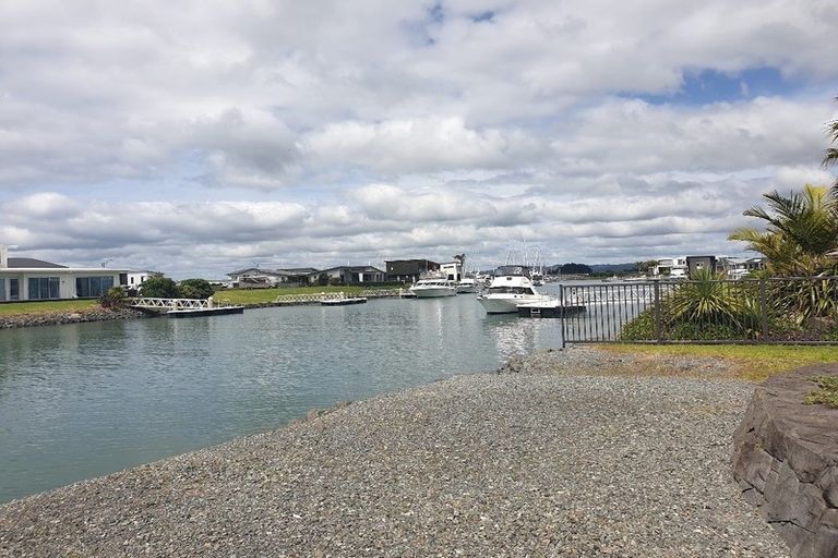 Photo of property in 9 Sando Way, One Tree Point, 0118