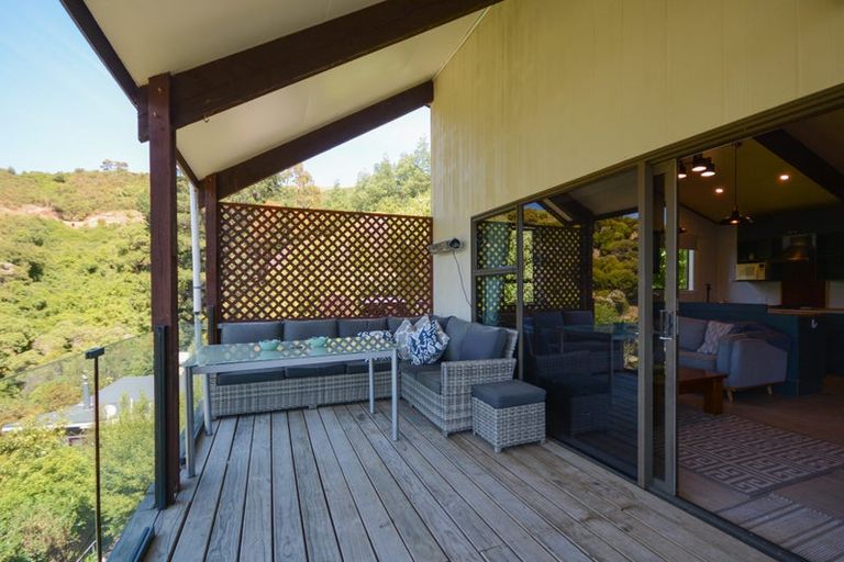 Photo of property in 5b Kingfisher Road, Takamatua, 7581