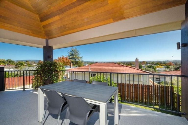 Photo of property in 77a Mcleod Road, Te Atatu South, Auckland, 0610