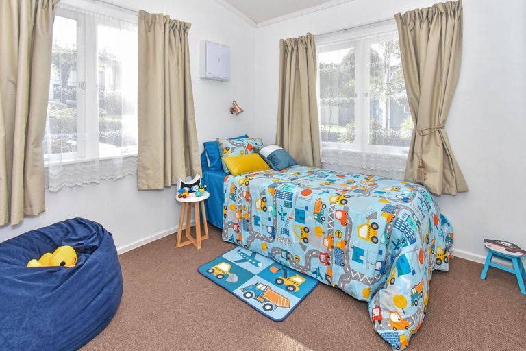 Photo of property in 75 Red Hill Road, Red Hill, Papakura, 2110