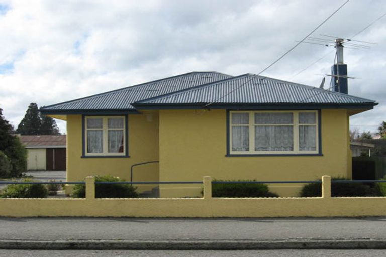 Photo of property in 81 Bannister Street, Masterton, 5810