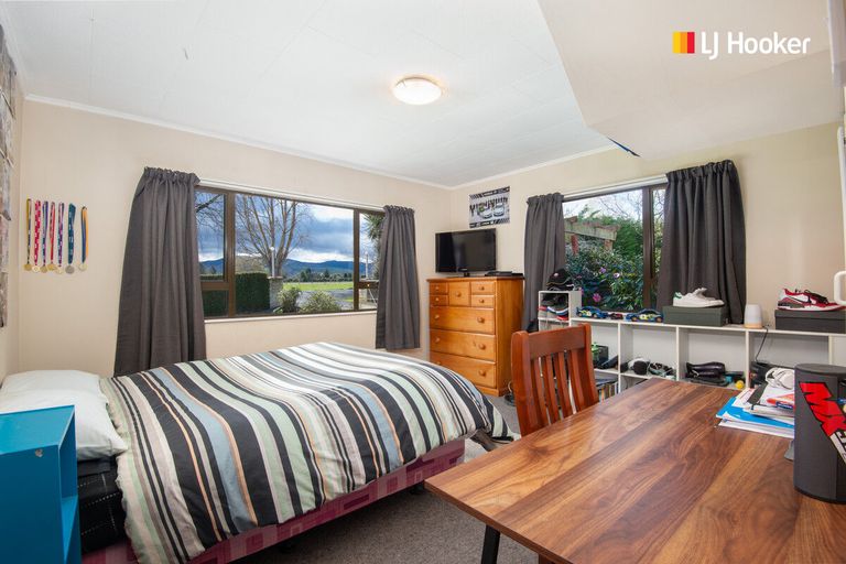 Photo of property in 219 Outram-mosgiel Road, Mosgiel, Outram, 9073