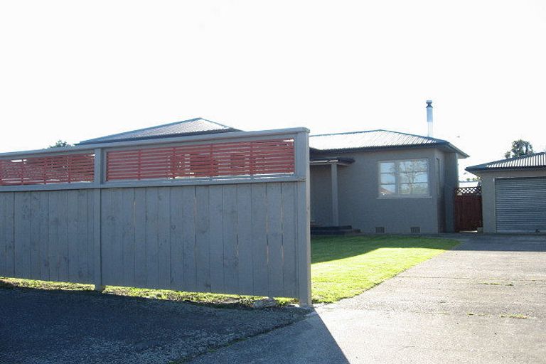 Photo of property in 241 College Street, West End, Palmerston North, 4412