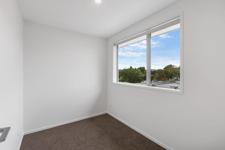 Photo of property in 14b Greenock Road, Ranui, Auckland, 0612