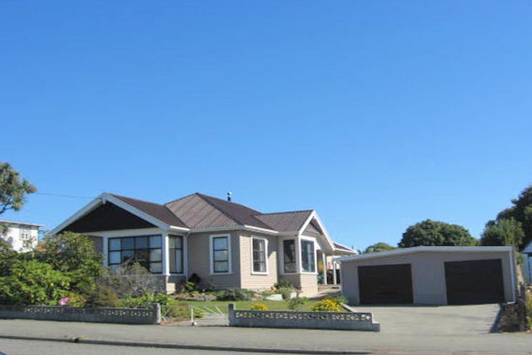 Photo of property in 48 Wharfe Street, South Hill, Oamaru, 9400