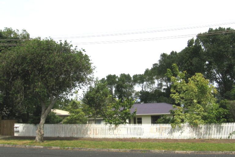 Photo of property in 23 Sloane Street, Glen Innes, Auckland, 1072