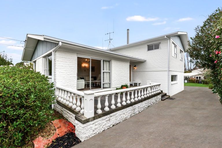 Photo of property in 5 Norma Place, Riverlea, Hamilton, 3216