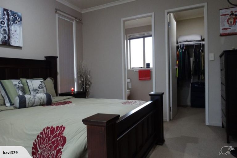 Photo of property in 27 Branigan Parade, Kelvin Grove, Palmerston North, 4414