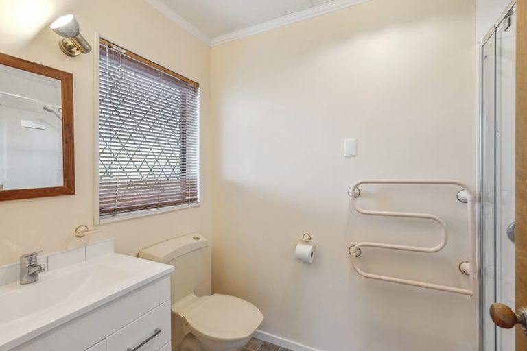 Photo of property in 47a Langdale Avenue, Paraparaumu, 5032