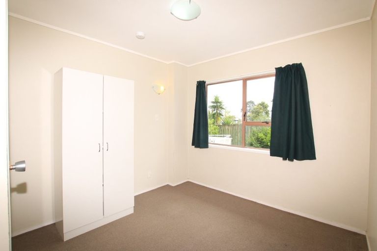Photo of property in 1/138 Hutchinson Avenue, New Lynn, Auckland, 0600