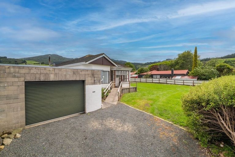 Photo of property in 38 Stevenson Avenue, Sawyers Bay, Port Chalmers, 9023