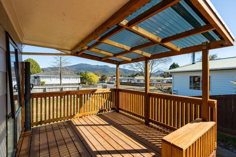 Photo of property in 68 Rangiamohia Road, Turangi, 3334